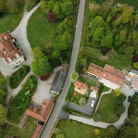 AUX PORTES DU CHATEAU Cottage intimiste et cosy à l'abri des regards propice à la detente Rinxent Extérieur photo
